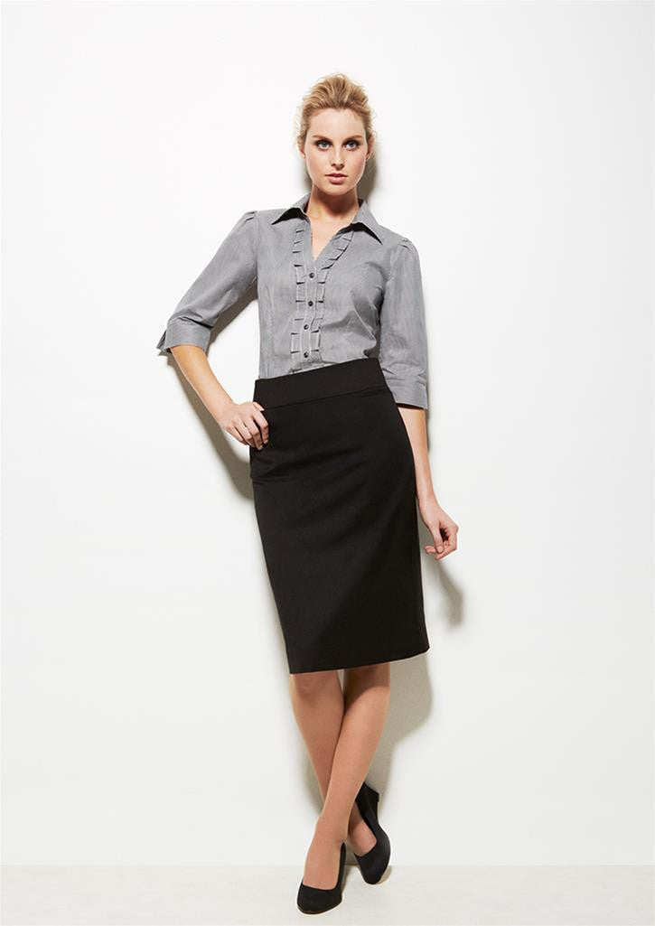 7 Office Skirt and blouse ideas  classy work outfits work outfits women  chic outfits